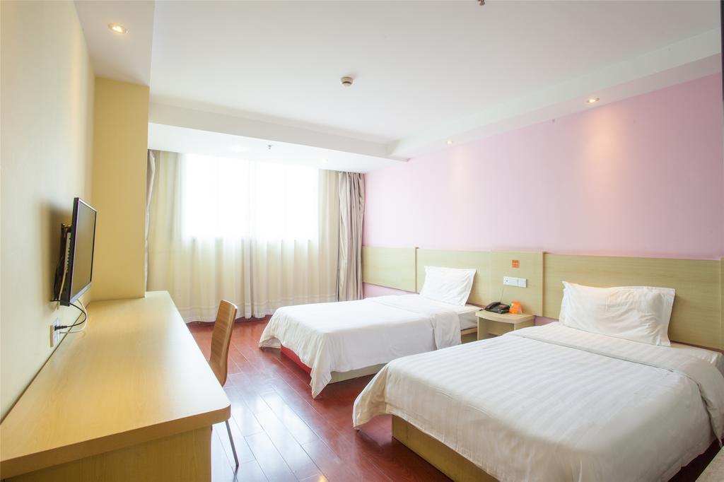 7Days Inn Guangzhou Tianhe Tianpingjia Subway Station Екстер'єр фото